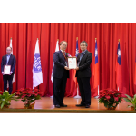 《THUAA Nwes》東海大學終身特聘教授楊朝棟榮獲 中國電機工程學會111年度傑出電機工程教授獎