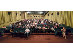 2022.09.03基正總會長於大遠百威秀影城包場，招待台中在地校友觀看科學少女電影。